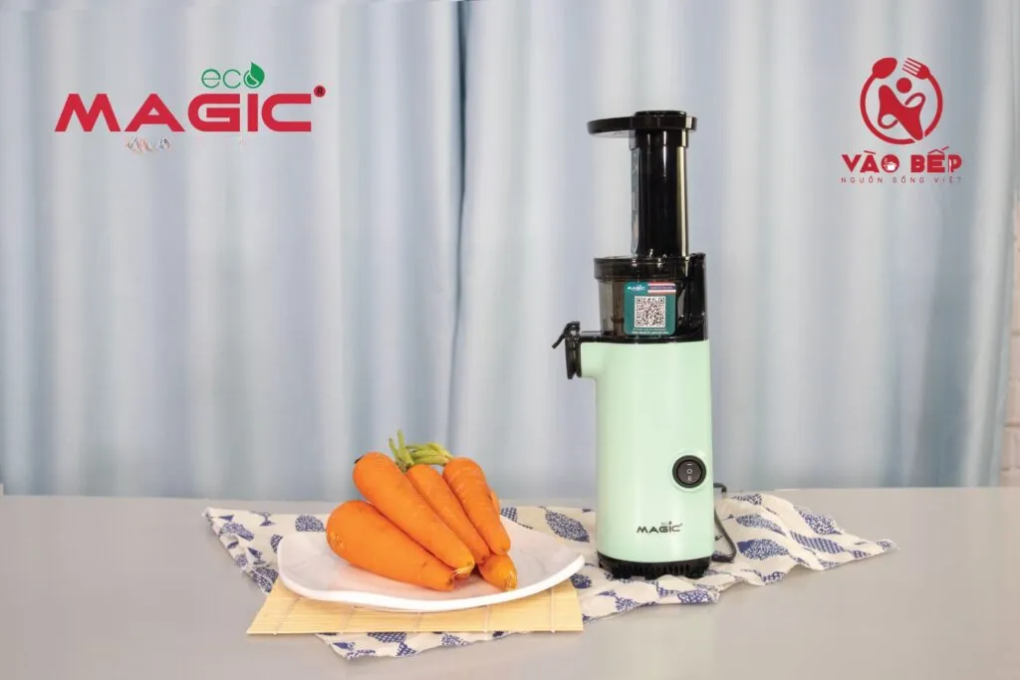 Hướng dẫn làm nước ép cà rốt đẹp da bằng Máy ép chậm thế hệ mới Magic Eco AC-131 3