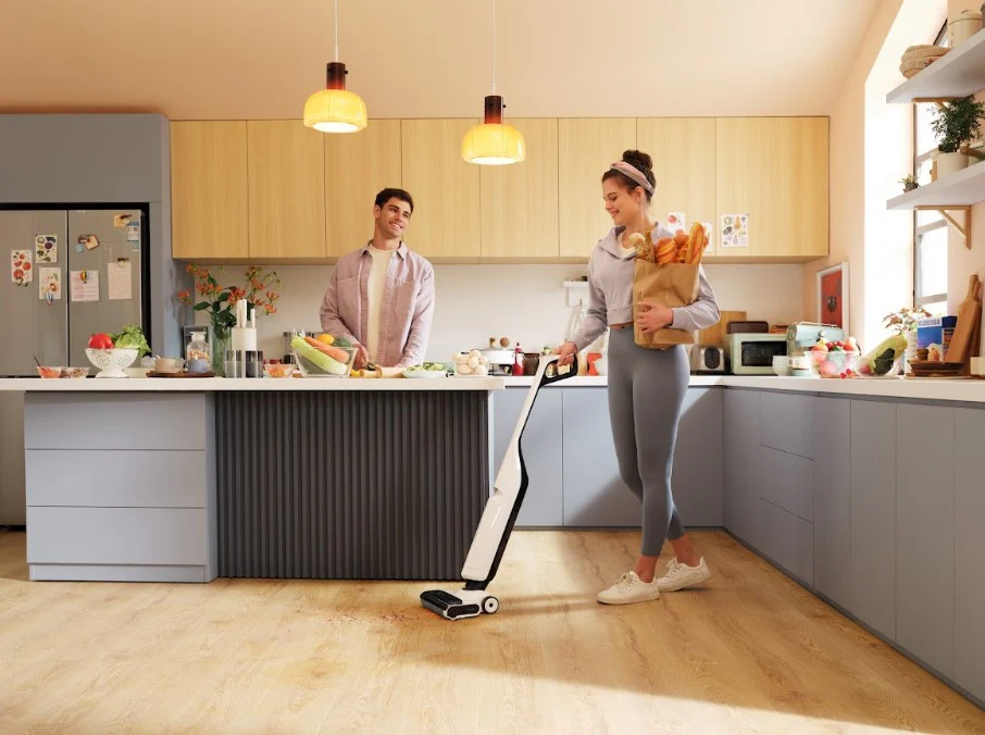 Máy hút bụi: Trợ thủ đắc lực giúp vệ sinh nhà cửa toàn diện 2 máy hút bụi 338